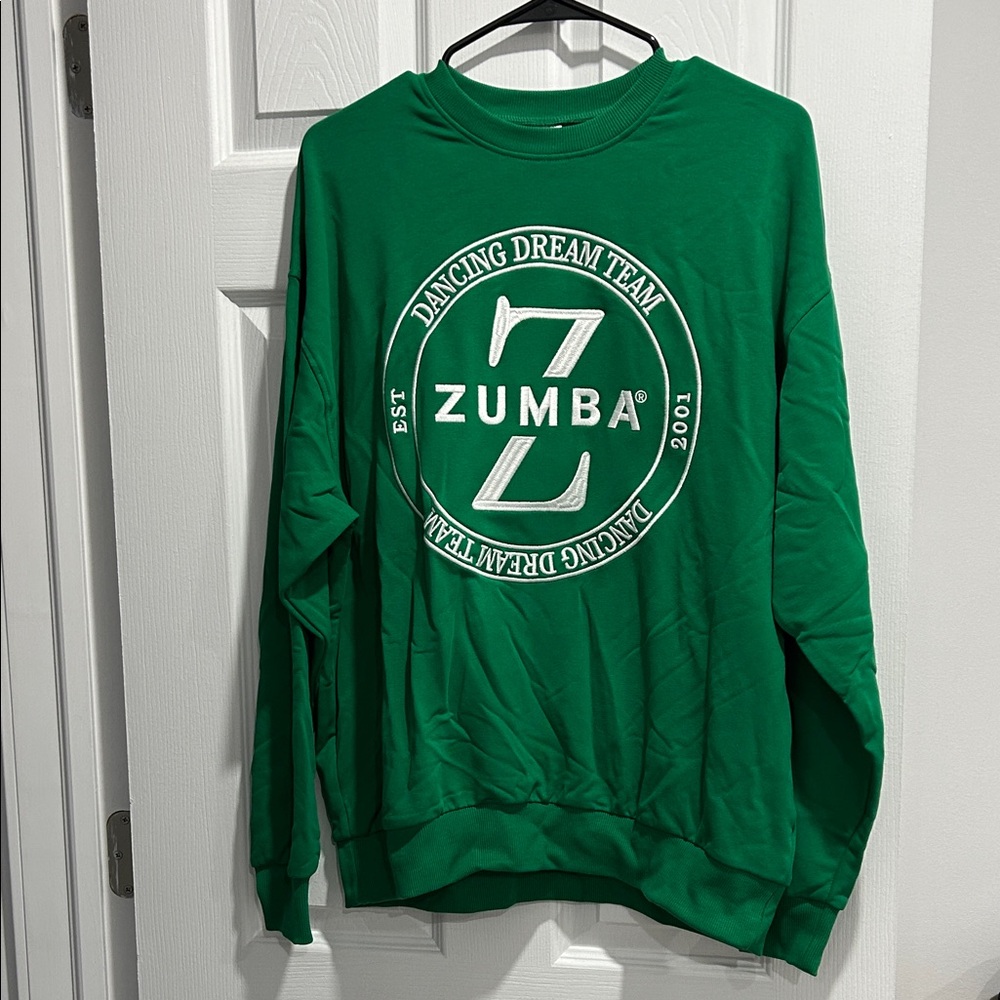 🔥ZUMBA NWOT Vibrant Green Crewneck Sweater